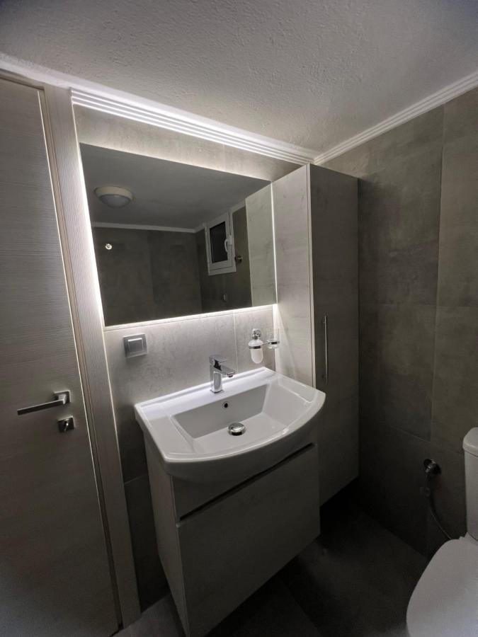 Serres City Center Modern Apartment Εξωτερικό φωτογραφία